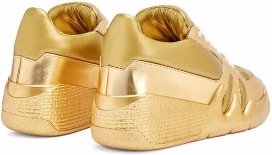 Giuseppe Zanotti Talon metallic sneakers Goud