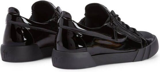 Giuseppe Zanotti The Shark 5.0 low-top sneakers Zwart