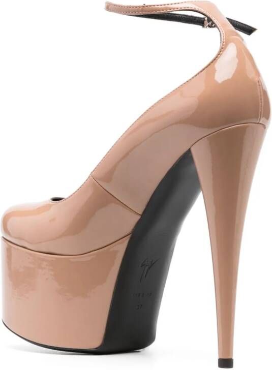 Giuseppe Zanotti Yana pumps met plateauzool Beige