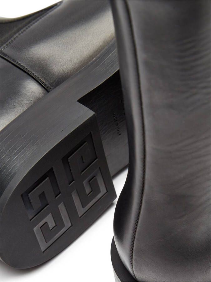 Givenchy Chelsea boots met plakkaat Zwart