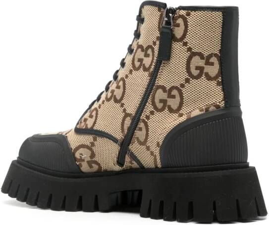 Gucci Combat boots met veters Beige