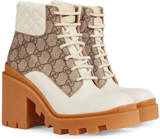 Gucci Enkellaarzen met GG-logo Wit