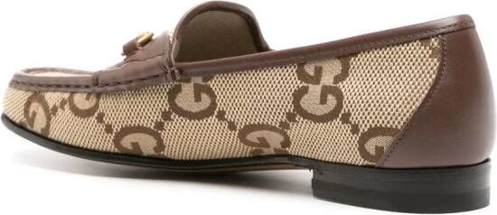 Gucci Horsebit 1953 loafers met monogram Beige