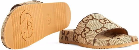 Gucci Maxi-GG Supreme slippers Beige