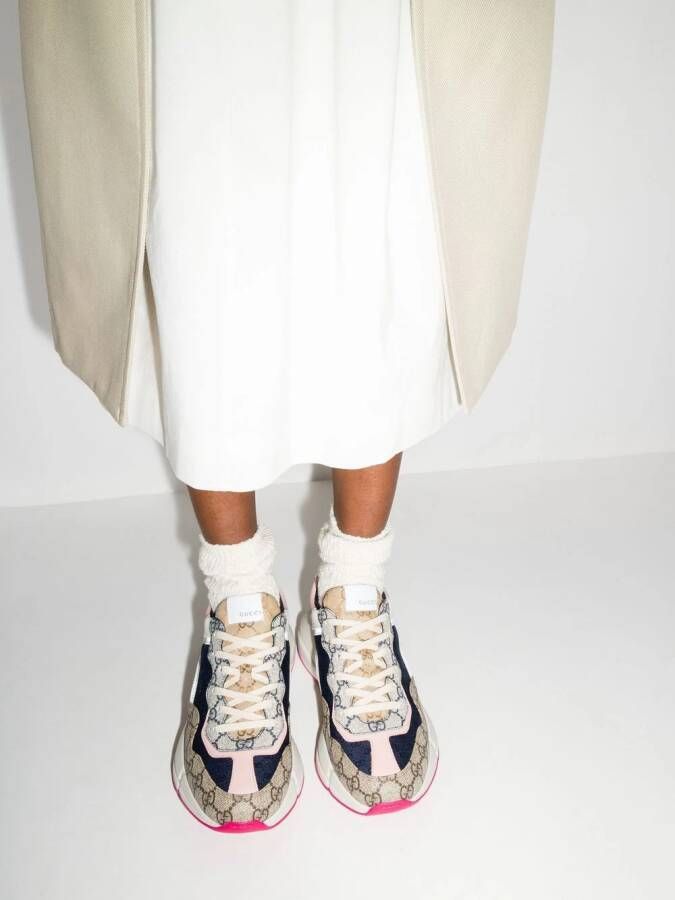 Gucci Rhyton sneakers Beige