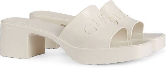 Gucci Sandalen met reliëf logo Wit