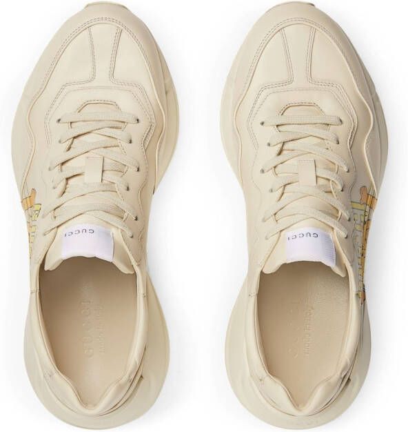 Gucci Sneakers met logoprint Beige