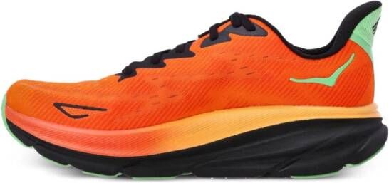 HOKA Clifton 9 sneakers met vlakken Oranje