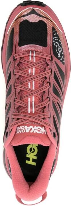 HOKA Mafate Speed 2 colour-block sneakers Roze