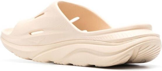 HOKA Ora Recovery slippers Beige
