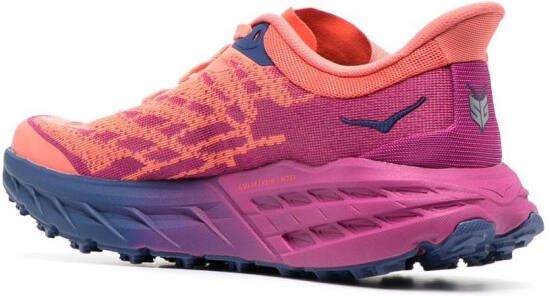 HOKA Speedgoat 5 low-top sneakers Oranje