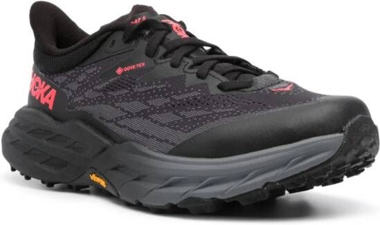 HOKA Speedgoat 5 low-top sneakers Zwart