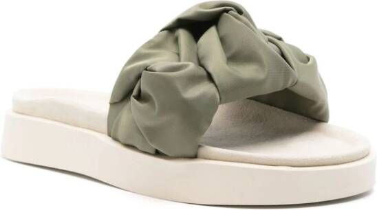 Inuikii Fjord Flower slippers Groen