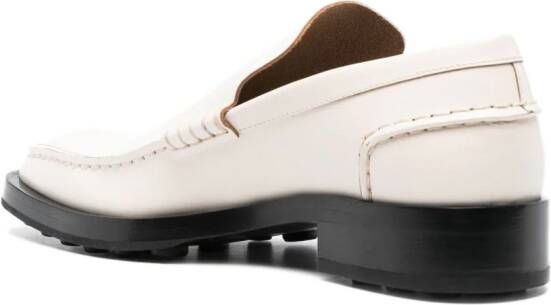 Jil Sander Loafers met puntige neus Wit