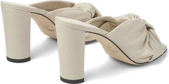 Jimmy Choo 85 mm Avenue sandalen met gedraaid detail Beige