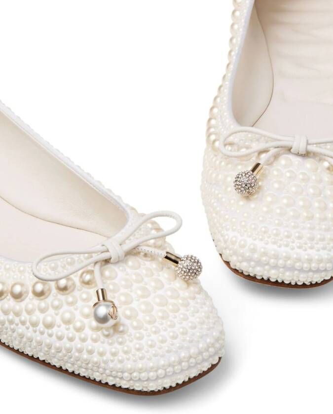 Jimmy Choo Elme ballerina's verfraaid met parel Wit