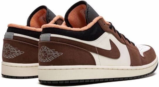 Jordan " 1 Low Mocha Brown sneakers" Bruin