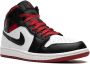Jordan "Air 1 Gym Red Black Toe sneakers" Wit - Thumbnail 2