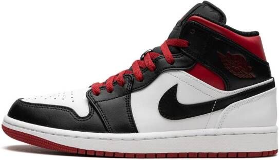 Jordan "Air 1 Gym Red Black Toe sneakers" Wit