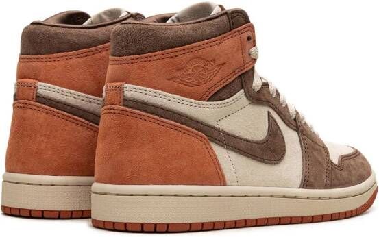 Jordan Air 1 High OG "Dusted Clay" sneakers Beige