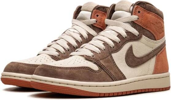 Jordan Air 1 High OG "Dusted Clay" sneakers Beige