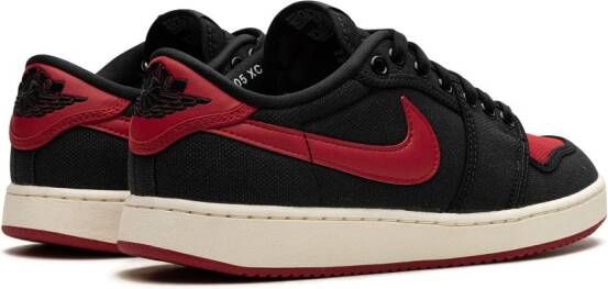 Jordan "Air 1 KO Low Bred sneakers" Zwart