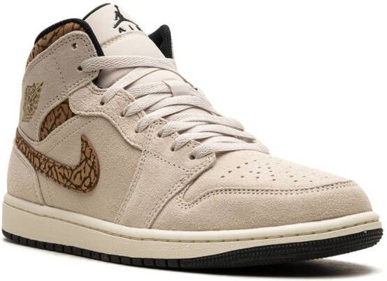 Jordan "Air 1 Low SE Brown Elephant sneakers" Beige