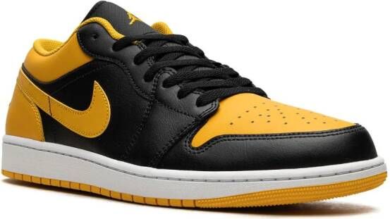 Jordan Air 1 Low "Yellow Orche" sneakers Zwart