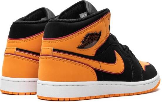 Jordan "Air 1 Mid Black Orange sneakers" Oranje
