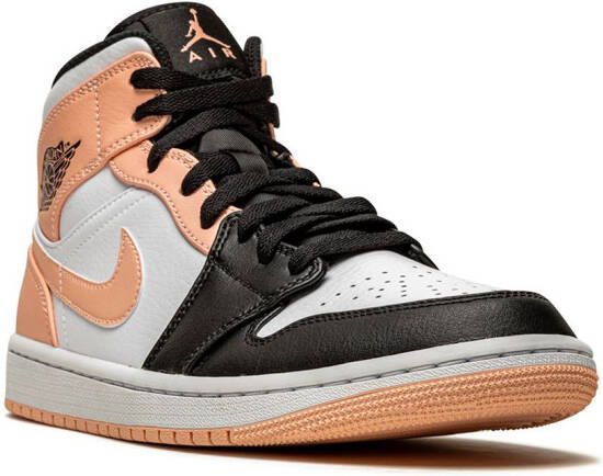 Jordan "Air 1 Mid Crimson Tint sneakers" Zwart