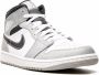 Jordan "Air 1 Mid Light Smoke Grey 2.0 sneakers" Grijs - Thumbnail 2