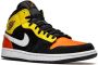 Jordan "Air 1 Mid SE Amarillo Orange sneakers" Zwart - Thumbnail 2