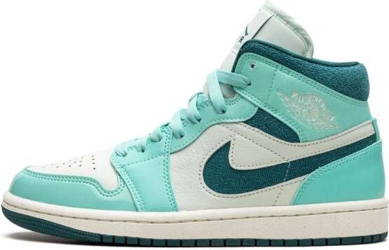 Jordan "Air 1 Mid SE Bleached Turquoise sneakers" Wit