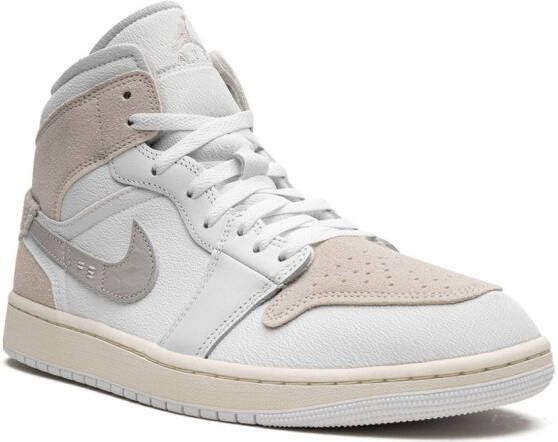 Jordan "Air 1 Mid SE Craft Tech Grey sneakers" Beige