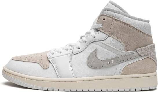 Jordan "Air 1 Mid SE Craft Tech Grey sneakers" Beige