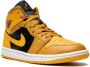 Jordan Air 1 Mid sneakers Geel - Thumbnail 2