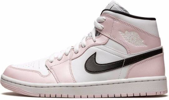 Jordan Air 1 Mid "Barely Rose" sneakers Wit