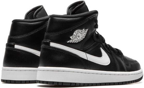 Jordan Air 1 Mid sneakers Zwart