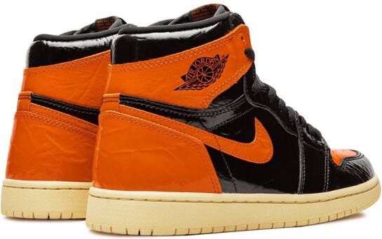 Jordan Air 1 Retro high-top sneakers Zwart