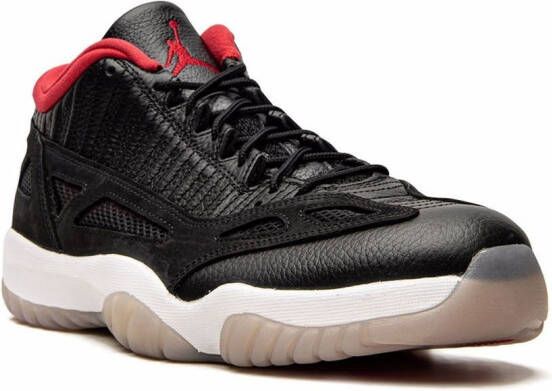 Jordan "Air 11 Low IE Bred sneakers" Zwart