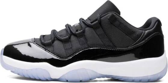 Jordan Air 11 Low "Space Jam" sneakers Zwart