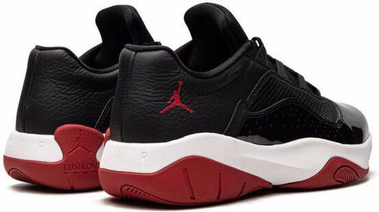 Jordan Air 11 low-top sneakers Zwart