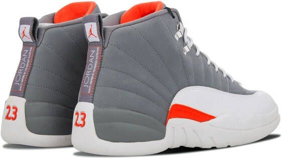 Jordan Air 12 Retro sneakers Grijs