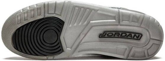 Jordan Air 3 Retro sneakers Grijs