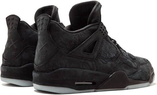 Jordan Air 4 Retro Kaws Zwart