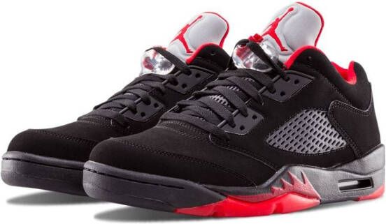 Jordan Air 5 Retro low-top sneakers Zwart