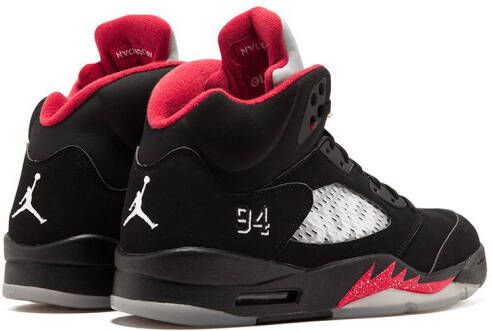 Jordan Air 5 Retro Supreme sneakers Zwart