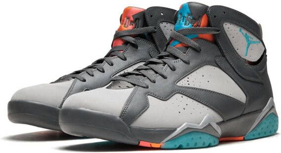 Jordan Air 7 Retro sneakers Grijs