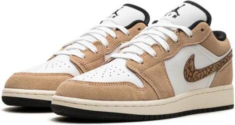 Jordan Kids "Air Jordan 1 Low SE Brown Elephant sneakers" Beige