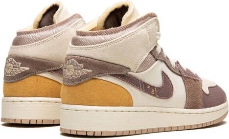 Jordan Kids "Air Jordan 1 Mid Craft Inside Out Taupe Haze sneakers" Beige